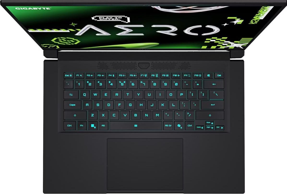 Gigabyte Aero X16 AMD Ryzen AI 9 HX 370