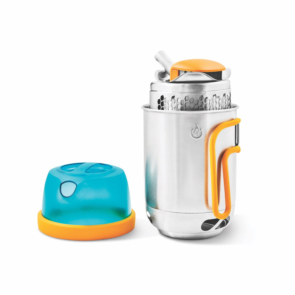 Campingkocher und Ladestation für Smartphones . Aus Holzfeuer Strom erzeugen ! BioLite CampStove Complete Cook Kit