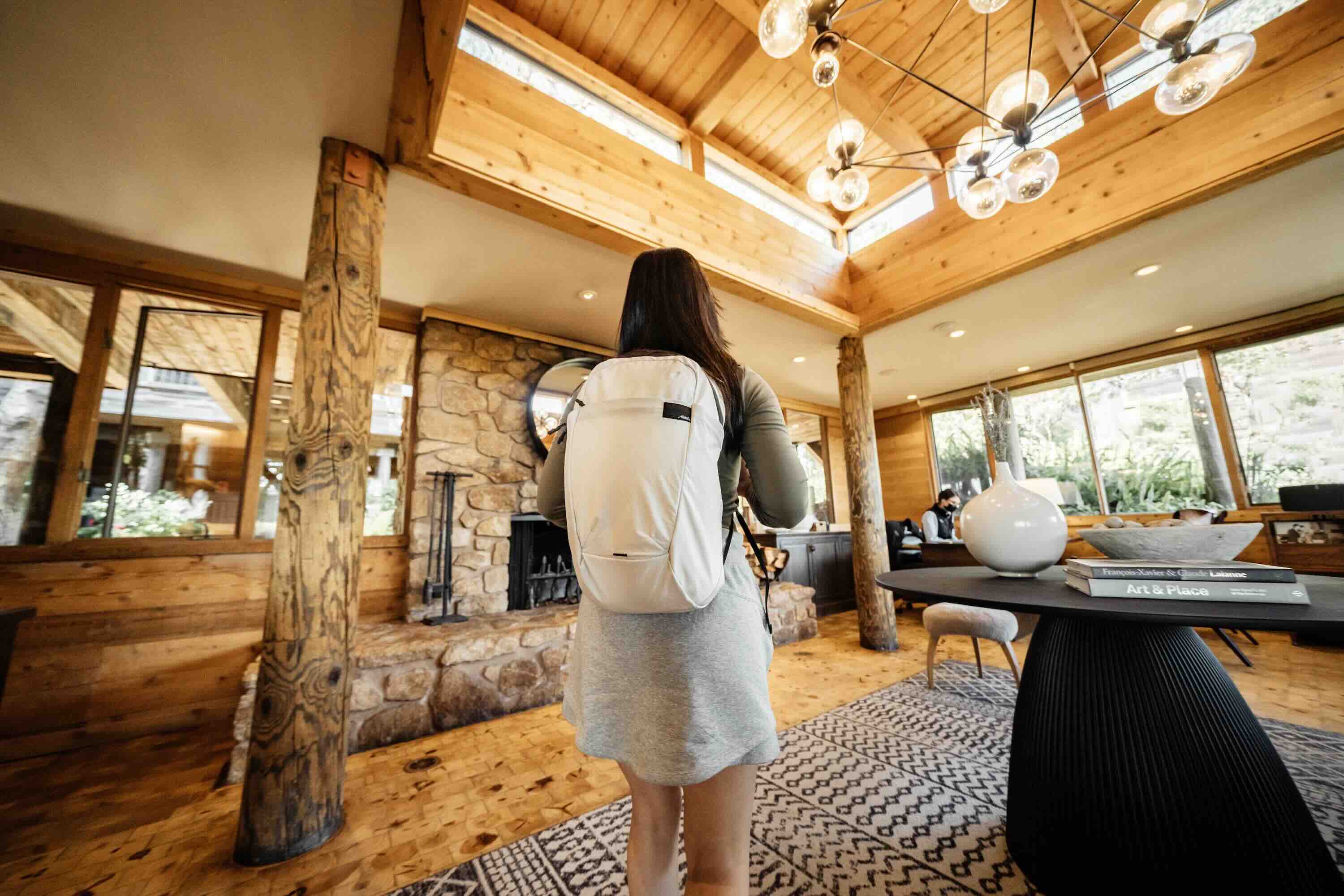 Matador ReFraction Packable Backpack (white)-Ultraleichter, faltbarer Tagesrucksack für Städtereisen (16 Liter) von Matador