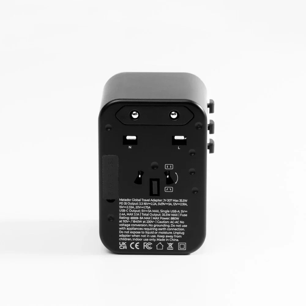 Matador - Reiseadapter für über 170 Länder mit USB-C PD 35W - Global Travel Adapter (black)