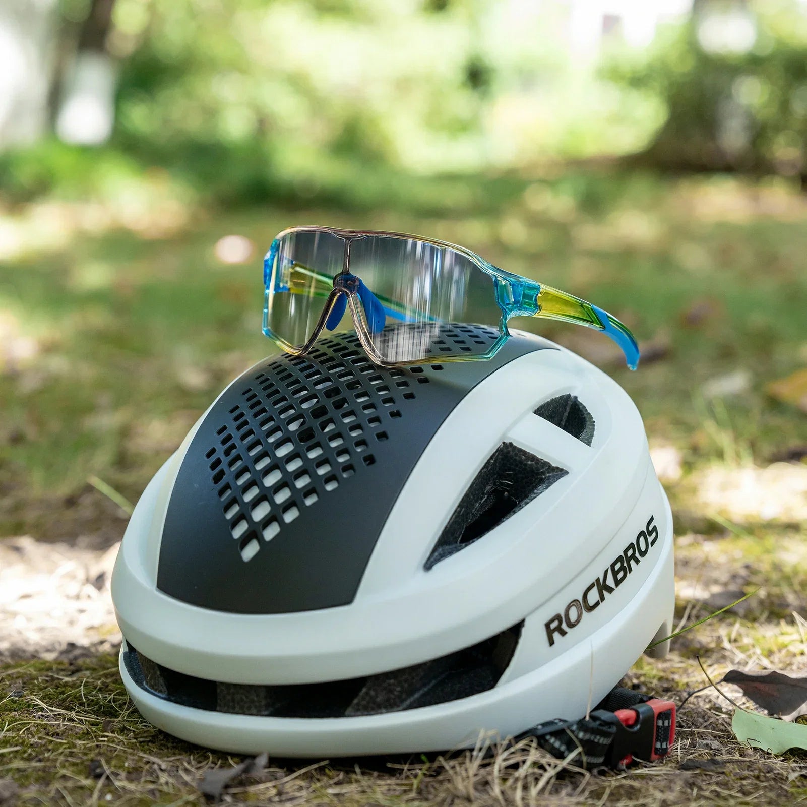 Selbsttönende Fahrradbrille für Kinder mit UV400-Schutz