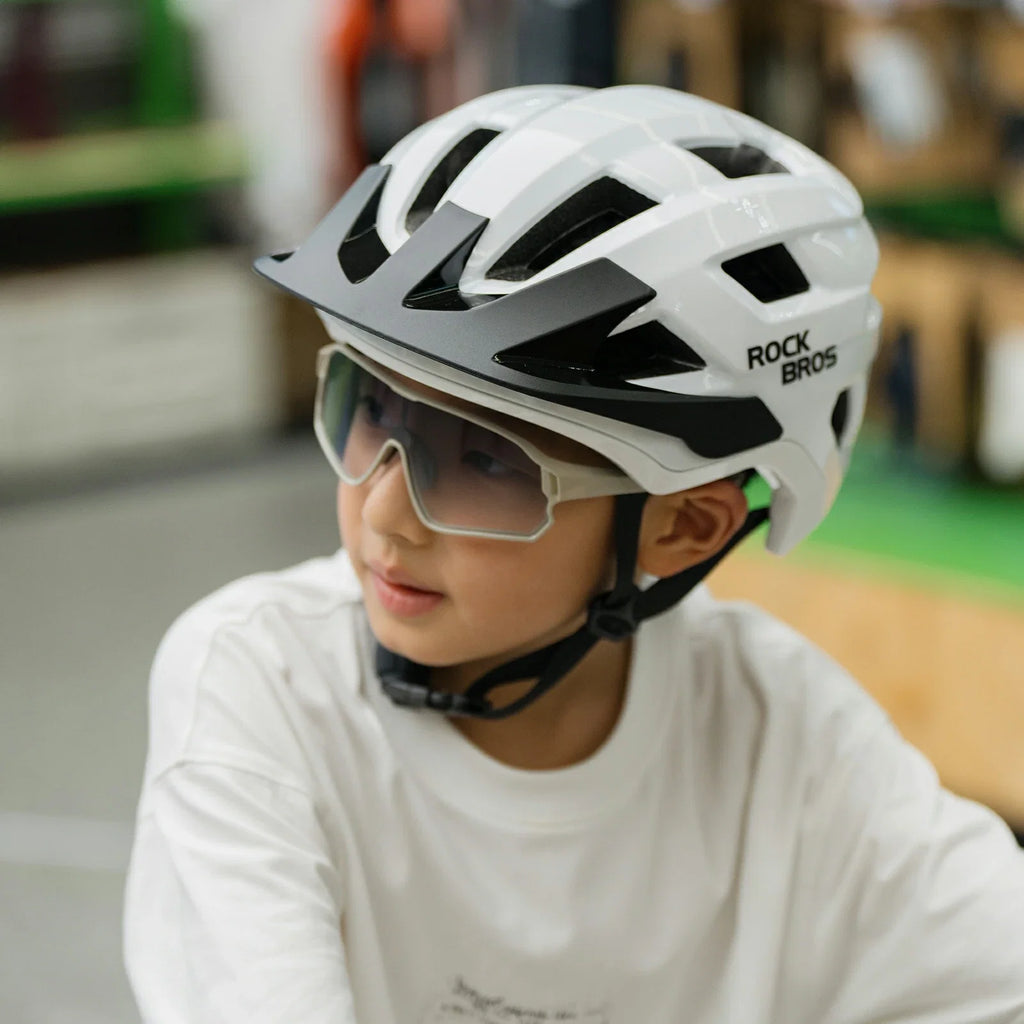 Selbsttönende Fahrradbrille für Kinder mit UV400-Schutz