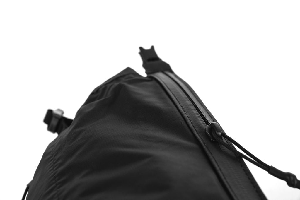Matador Freerain Waterproof Packable Hip PackUltraleichte, wasserdichte und faltbare Hüfttasche (2 Liter) von Matador