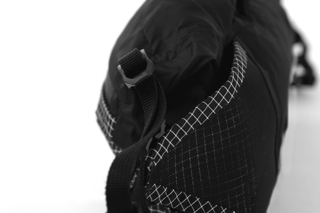 Matador Freerain Waterproof Packable Hip PackUltraleichte, wasserdichte und faltbare Hüfttasche (2 Liter) von Matador